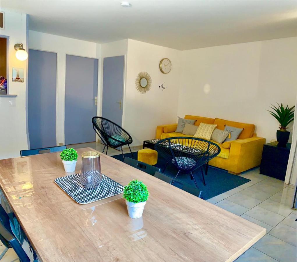 Appartement Eco 6 Personnes 马尼库尔勒翁格尔 外观 照片