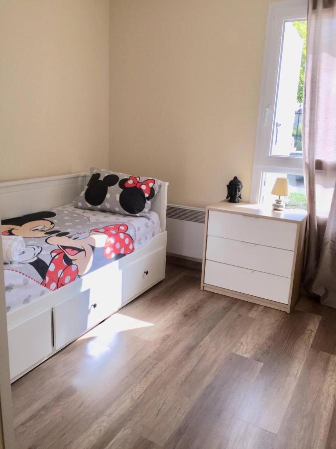 Appartement Eco 6 Personnes 马尼库尔勒翁格尔 外观 照片